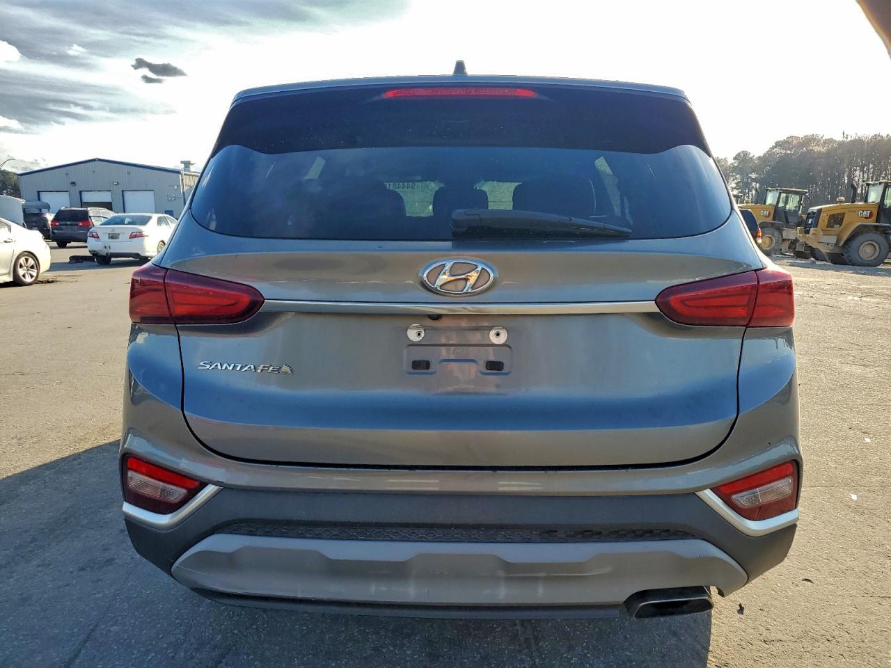 2019 Hyundai Santa Fe Sel VIN: 5NMS33AD4KH040877 Lot: 94448165
