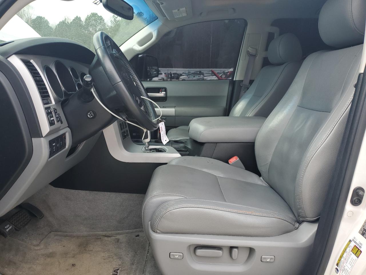 2008 Toyota Sequoia Platinum VIN: 5TDZY67A88S003920 Lot: 93390125