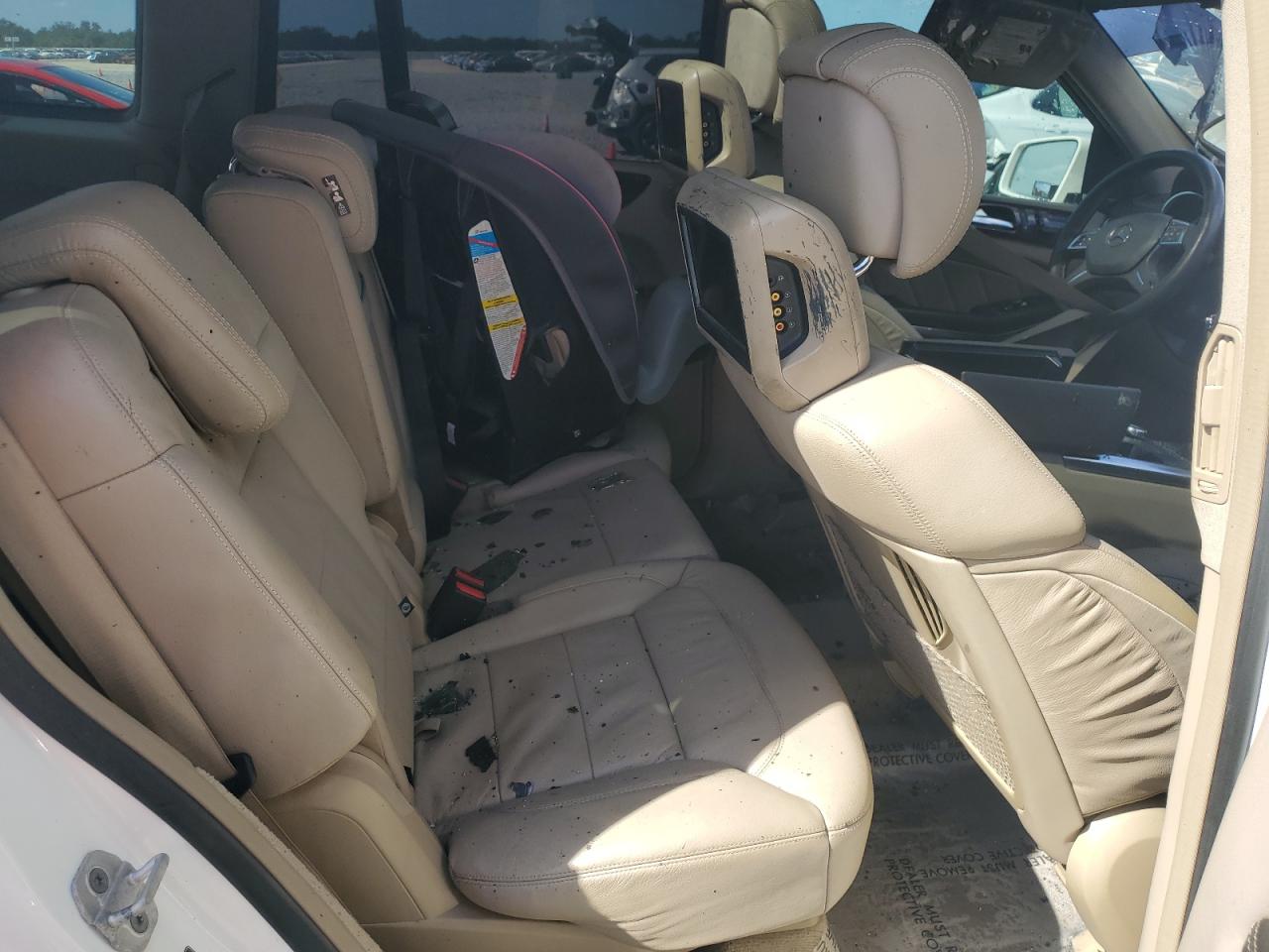 2015 Mercedes-Benz Gl 550 4Matic VIN: 4JGDF7DE1FA498951 Lot: 91496875