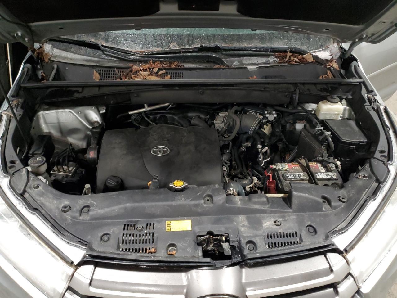 2017 Toyota Highlander Le VIN: 5TDBZRFH4HS444541 Lot: 92212535