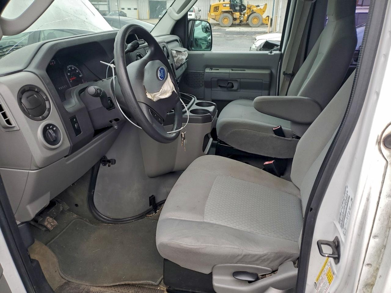 2012 Ford Econoline E350 Super Duty Wagon VIN: 1FBSS3BL0CDA03137 Lot: 94285265