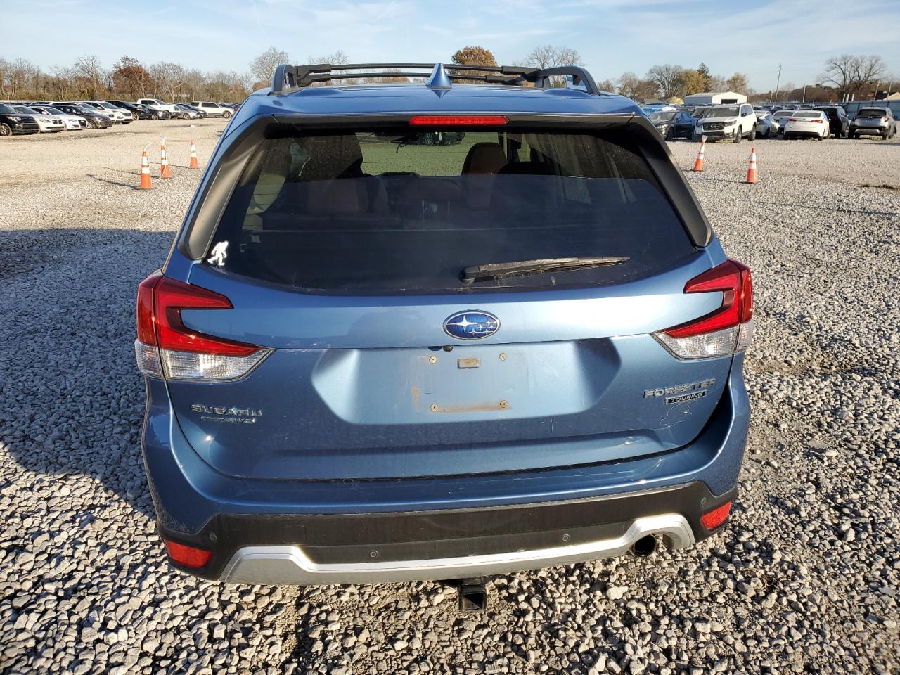 2019 Subaru Forester Touring VIN: JF2SKAWC8KH437728 Lot: 92863715