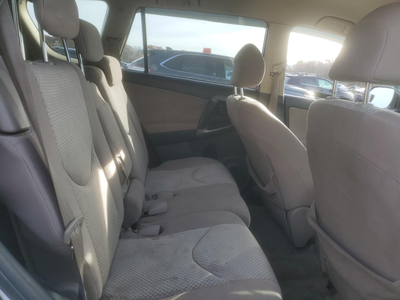 2008 Toyota Rav4 VIN: JTMBD33VX85191348 Lot: 91328125