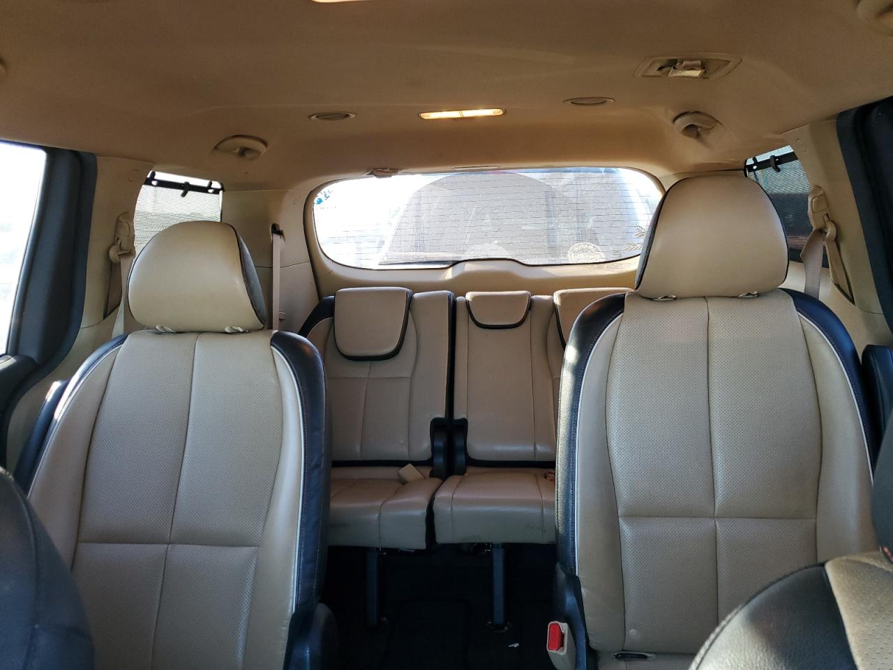 2017 Kia Sedona Ex VIN: KNDMC5C16H6292188 Lot: 92828285