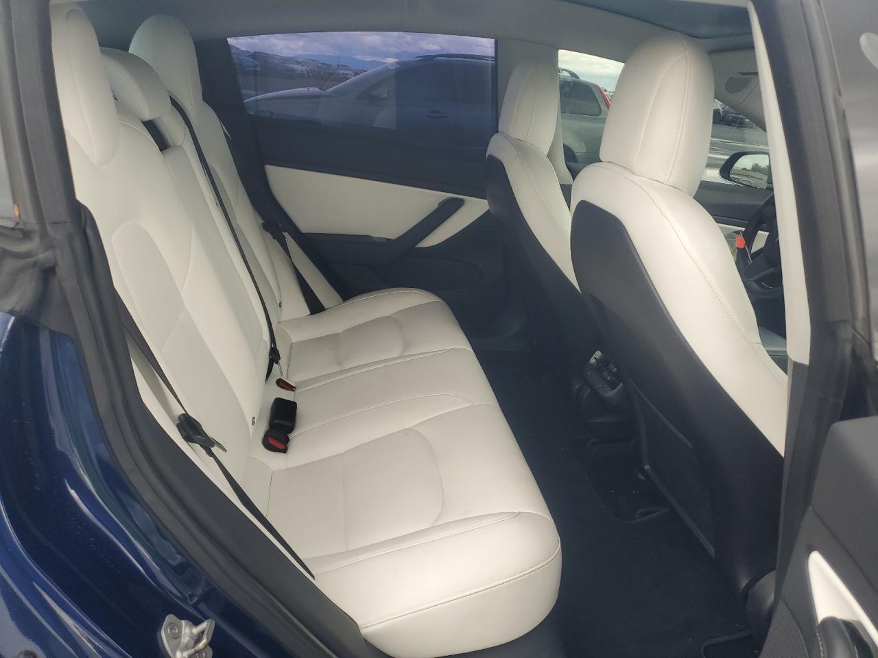 2018 Tesla Model 3 VIN: 5YJ3E1EB6JF086156 Lot: 93262815