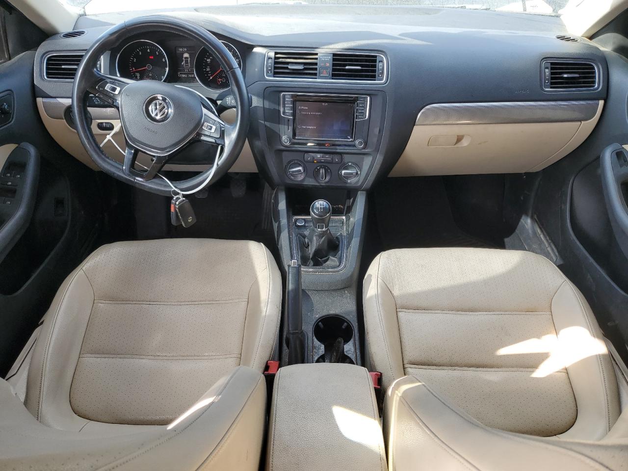 2017 Volkswagen Jetta Se VIN: 3VWB67AJXHM305325 Lot: 92699105