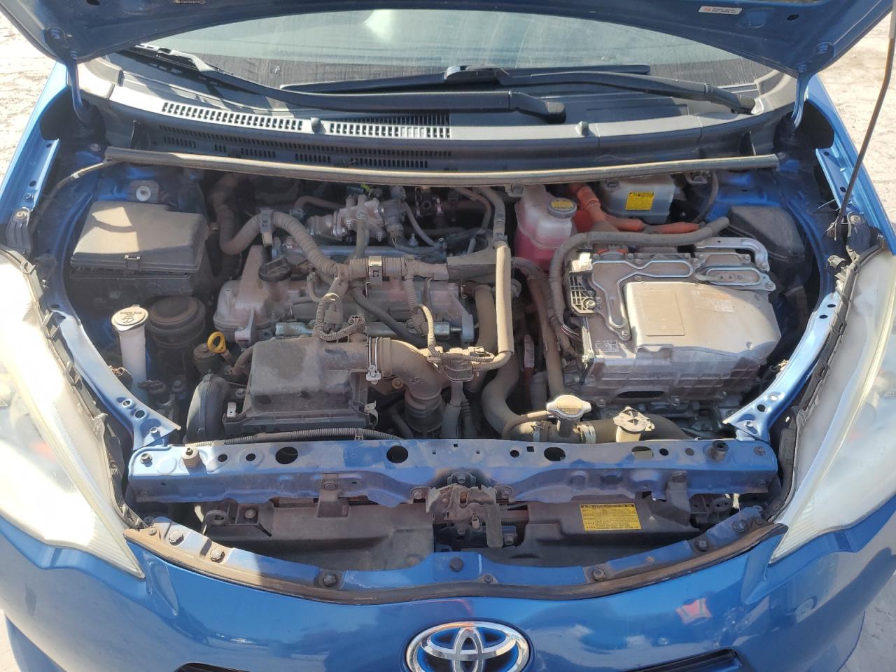 2013 Toyota Prius C VIN: JTDKDTB33D1046198 Lot: 91765435