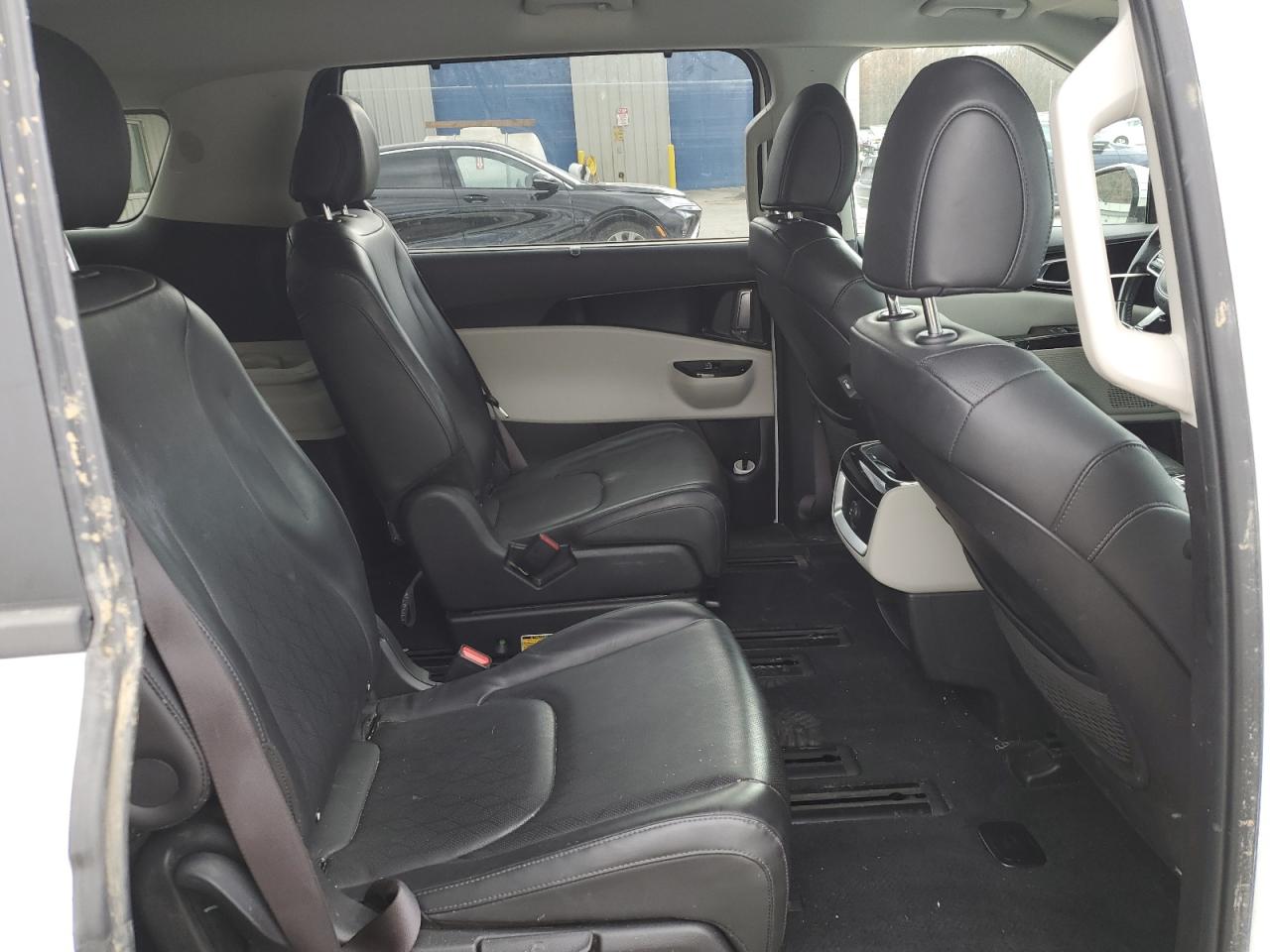 2022 Kia Carnival Ex VIN: KNDNC5H33N6085445 Lot: 92949935