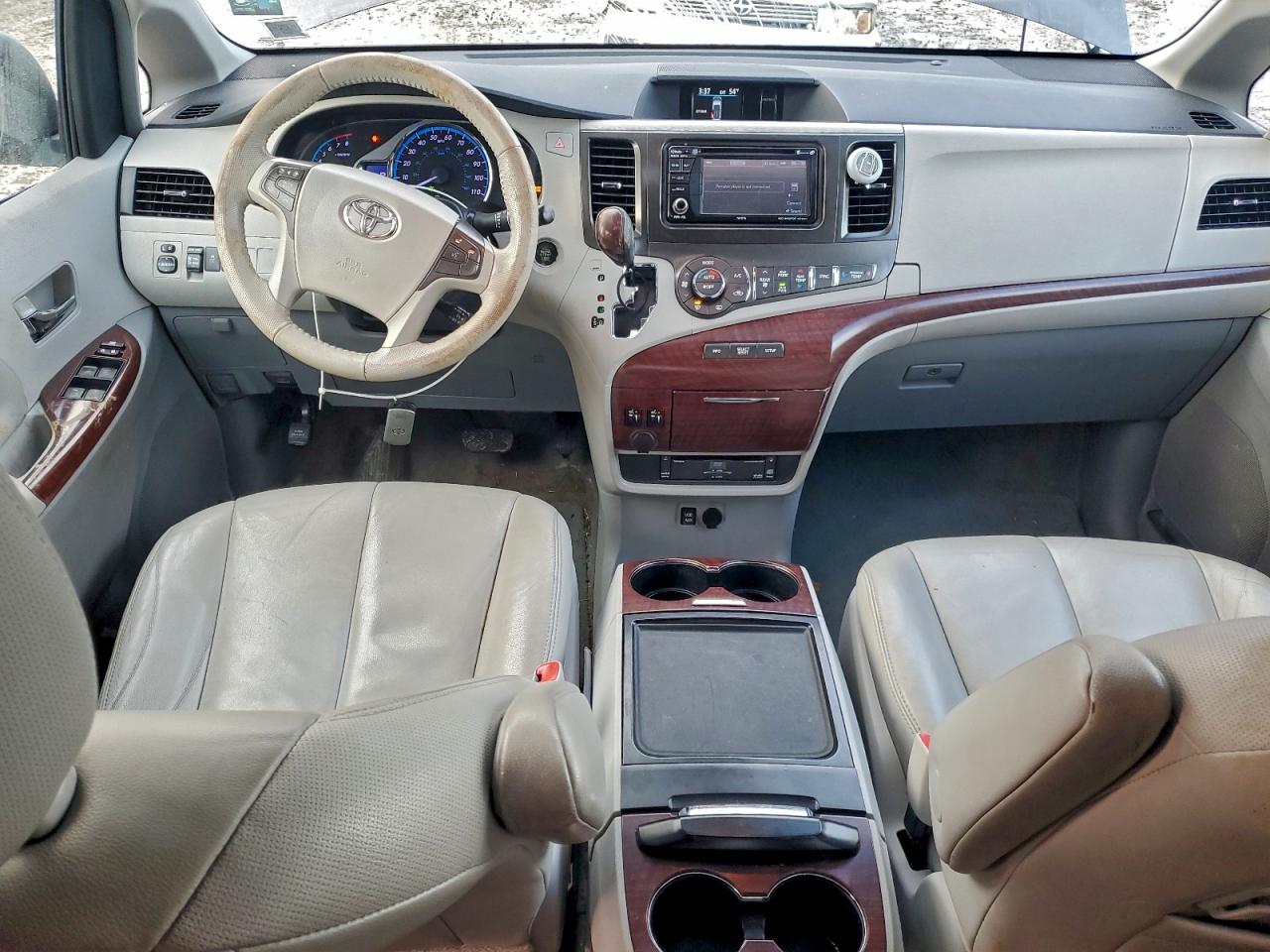 2013 Toyota Sienna Xle VIN: 5TDDK3DC7DS055579 Lot: 94544765