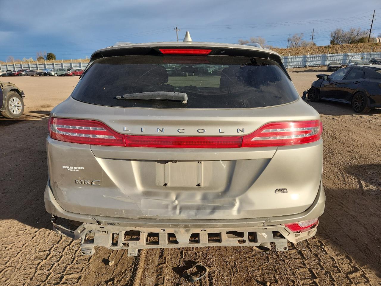 2015 Lincoln Mkc VIN: 5LMCJ2A99FUJ25768 Lot: 92443065