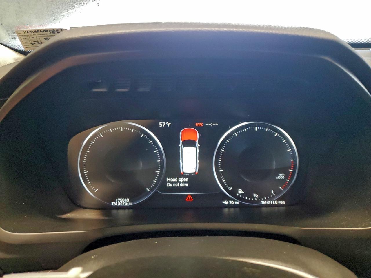 2016 Volvo Xc90 T6 VIN: YV4A22PK3G1016437 Lot: 94129325