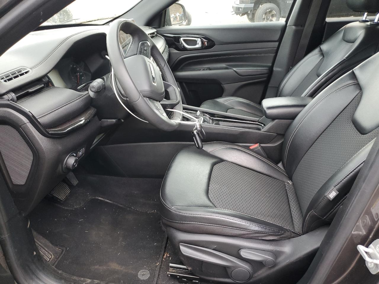 2023 Jeep Compass Latitude VIN: 3C4NJDBNXPT550516 Lot: 84908815