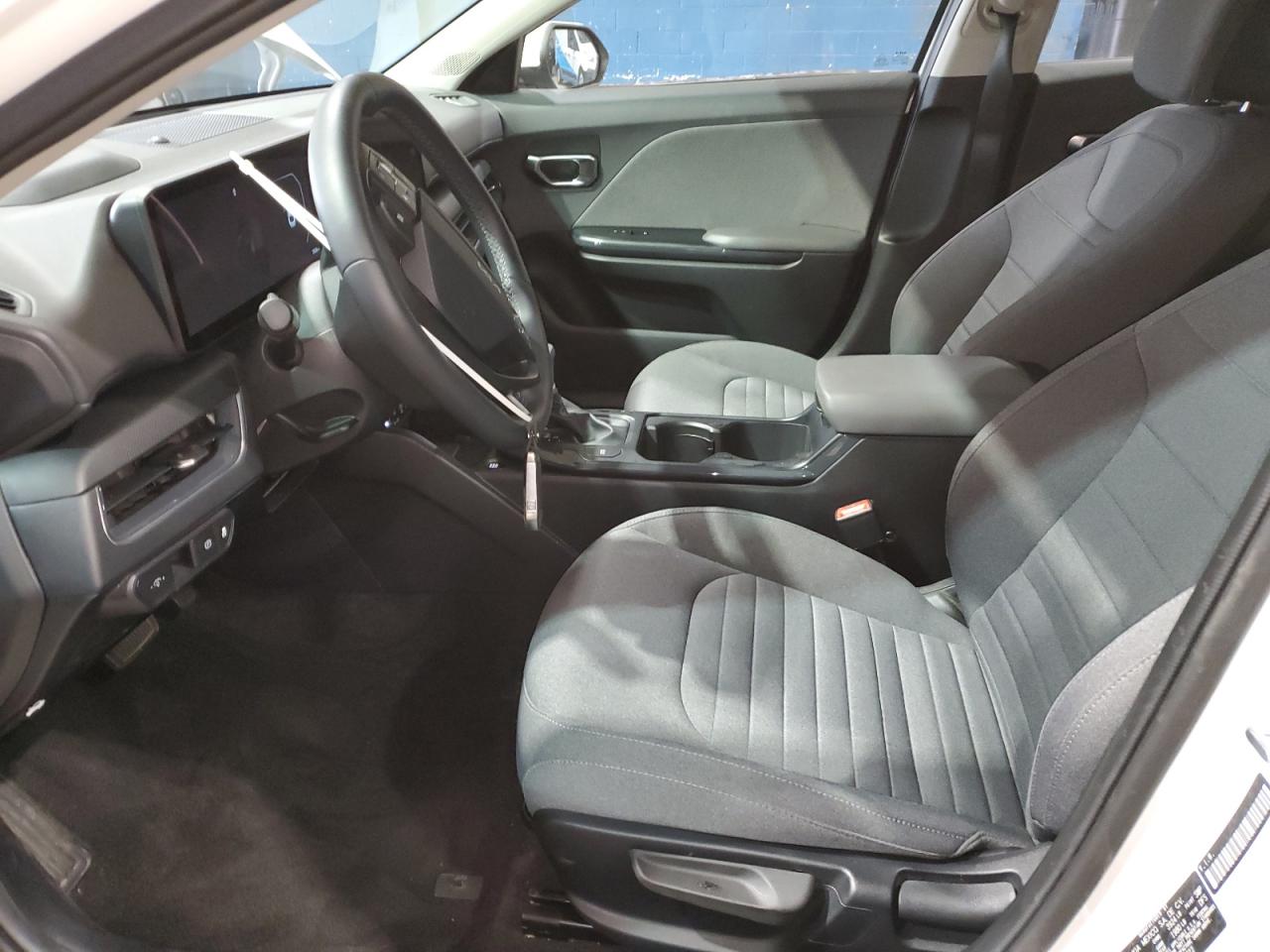 2025 Kia K4 Ex VIN: 3KPFU4DE9SE038722 Lot: 93719135