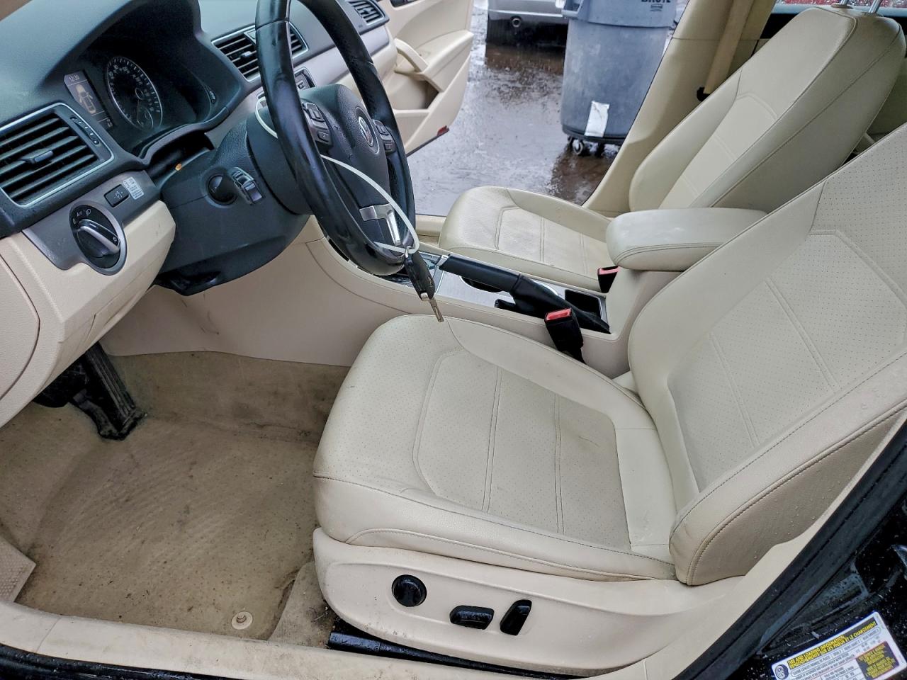 2014 Volkswagen Passat Se VIN: 1VWBN7A38EC003680 Lot: 93627285