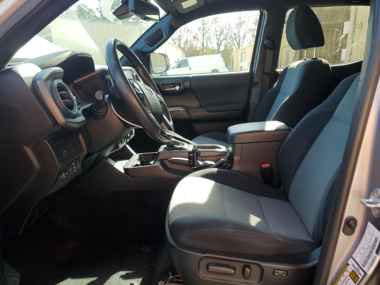 2021 Toyota Tacoma Double Cab VIN: 5TFAZ5CN3MX103005 Lot: 93021895