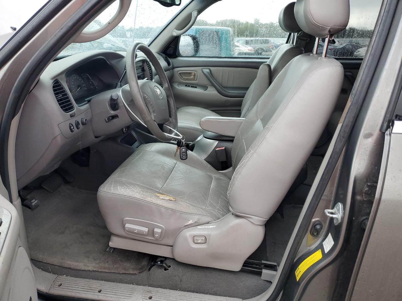 2003 Toyota Sequoia Limited VIN: 5TDZT38A83S137881 Lot: 93147155