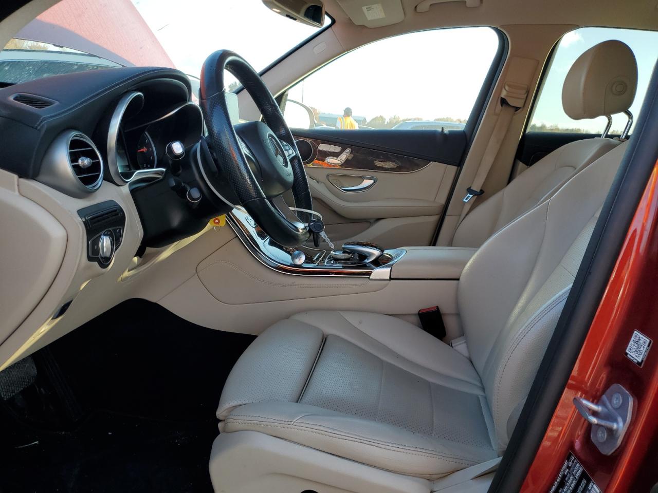 2016 Mercedes-Benz Glc 300 VIN: WDC0G4JB9GF111845 Lot: 93127215