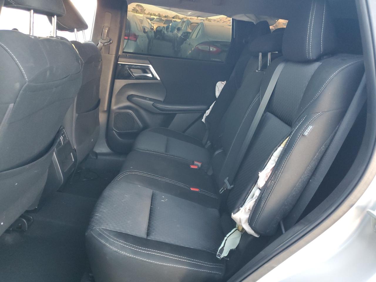 2022 Mitsubishi Outlander Se VIN: JA4J3UA8XNZ010944 Lot: 92040625