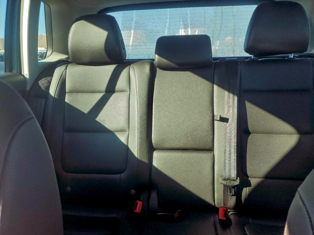 2012 Volkswagen Tiguan S VIN: WVGAV7AX3CW103274 Lot: 93925005