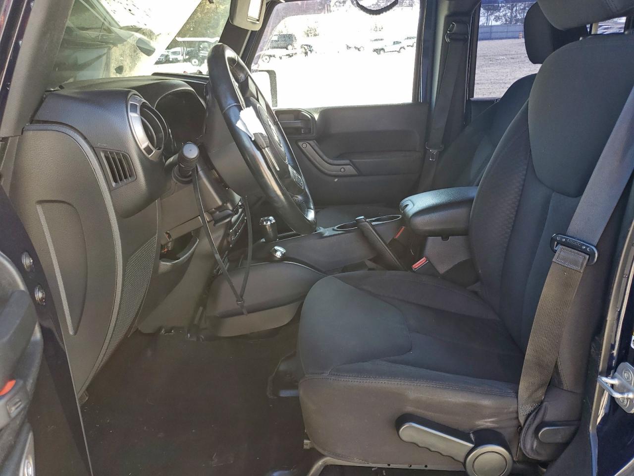 2013 Jeep Wrangler Unlimited Sport VIN: 1C4BJWDG7DL600566 Lot: 93517715