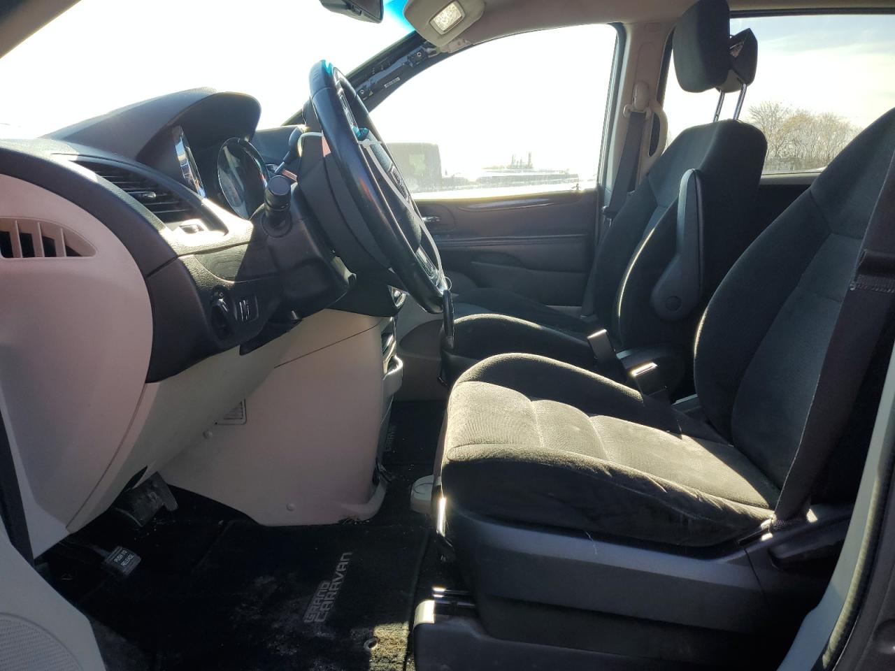 2015 Dodge Grand Caravan Se VIN: 2C4RDGBG6FR515517 Lot: 93295615