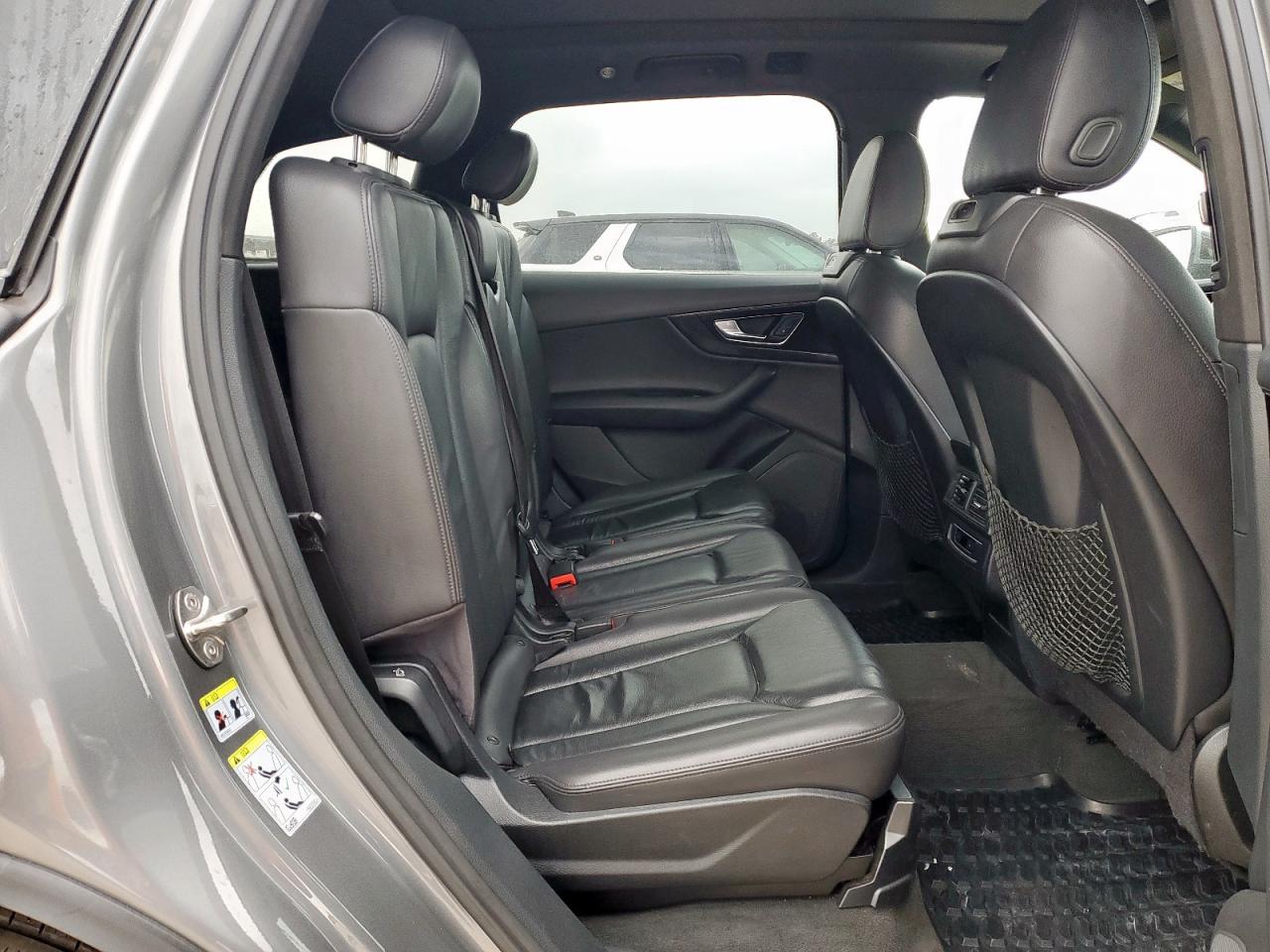 2017 Audi Q7 Premium Plus VIN: WA1LAAF75HD048323 Lot: 93521575