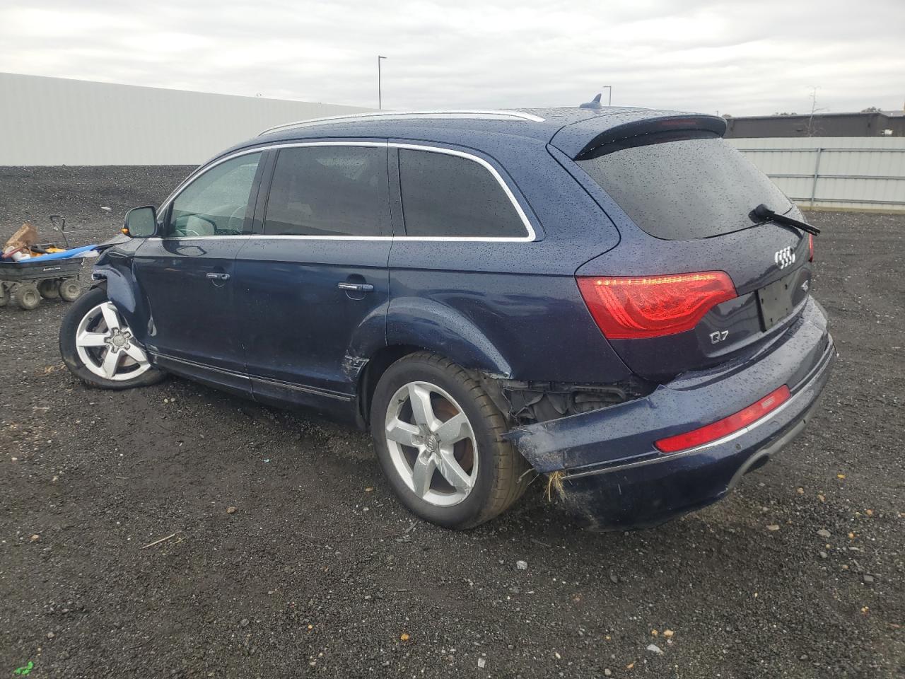 2014 Audi Q7 Premium Plus VIN: WA1LGAFE7ED010407 Lot: 89866425