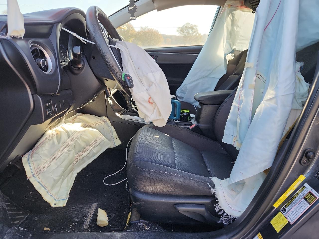 2017 Toyota Corolla L VIN: 5YFBURHE9HP687787 Lot: 92581715