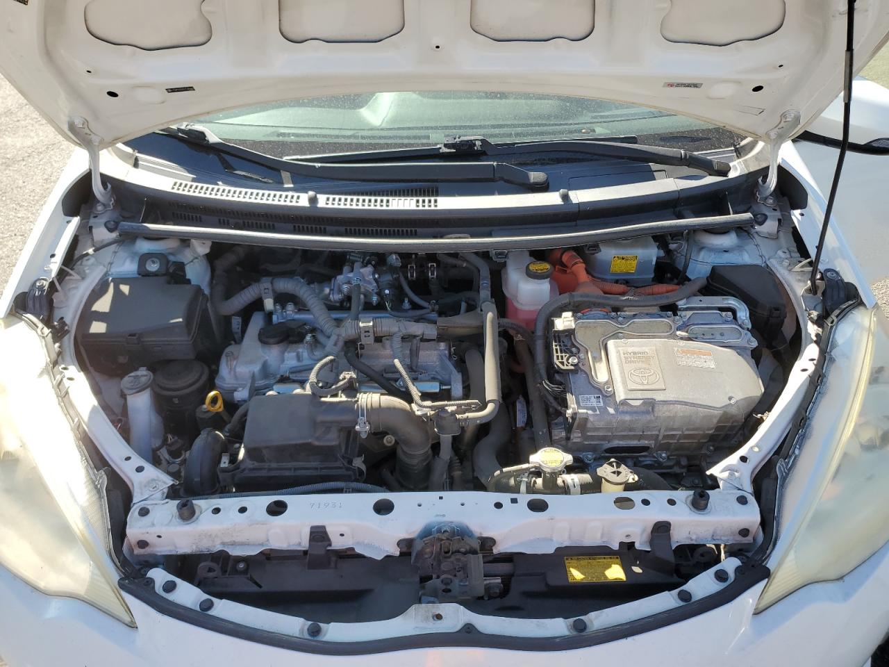 2013 Toyota Prius C VIN: JTDKDTB34D1549660 Lot: 90855675