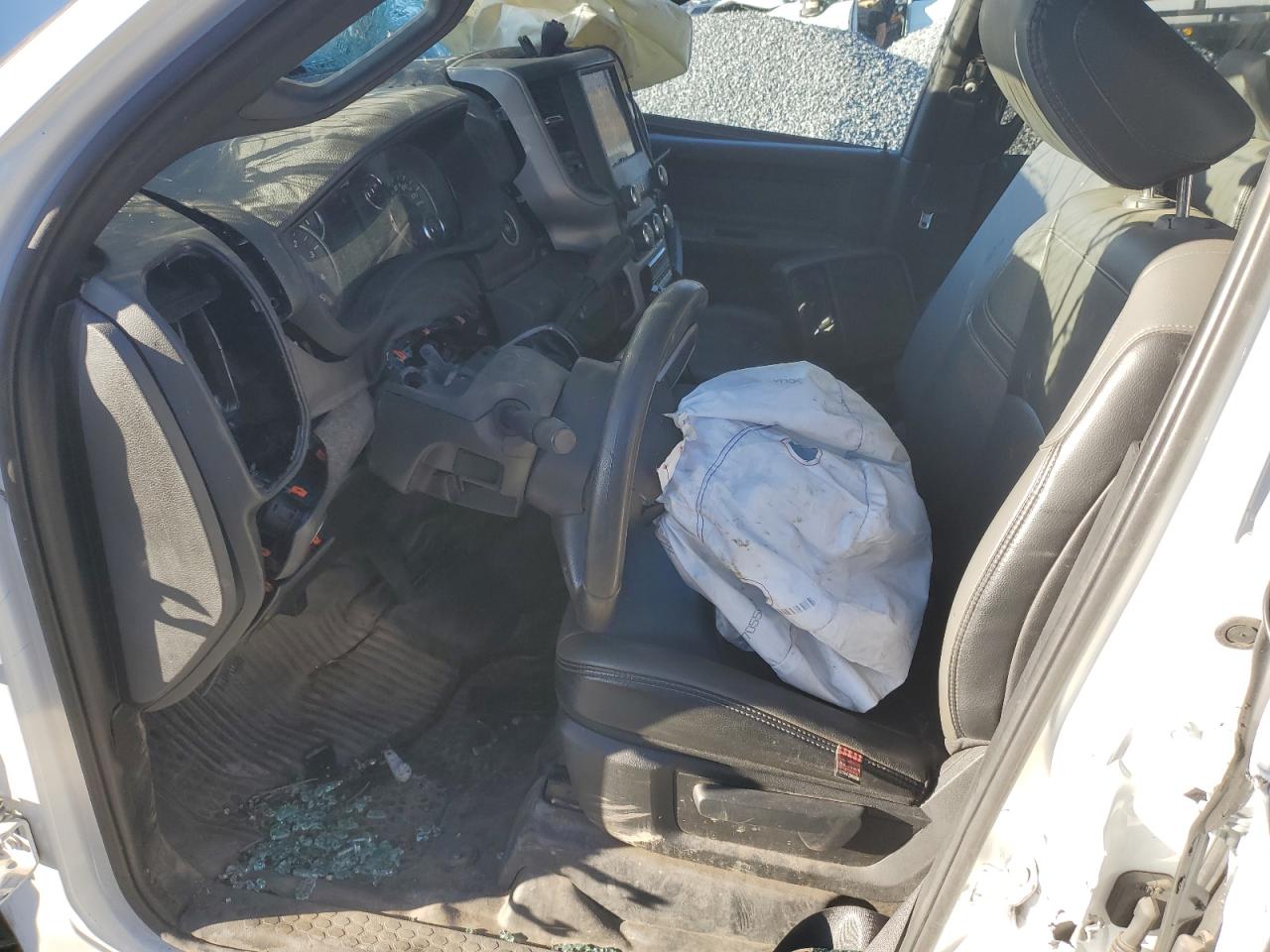 2024 Ram 3500 Utility / Service Truck VIN: 3C63RRGL0RG109033 Lot: 90300115