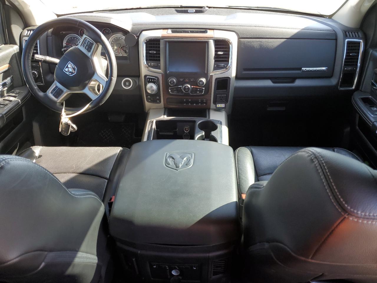 2015 Ram 1500 Laramie VIN: 1C6RR7NM2FS642483 Lot: 90077285