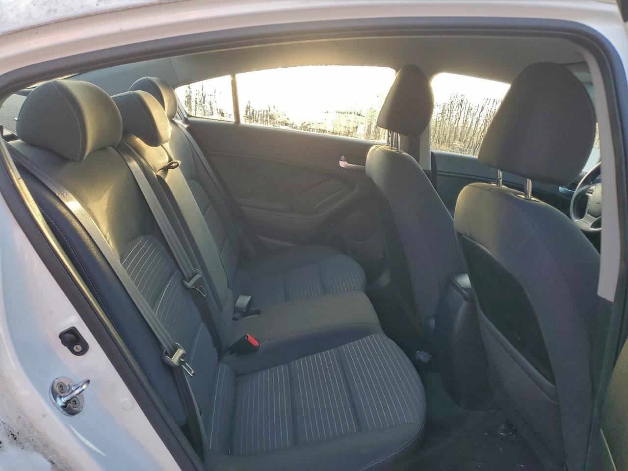 2017 Kia Forte Lx VIN: 3KPFL4A70HE131775 Lot: 94445705