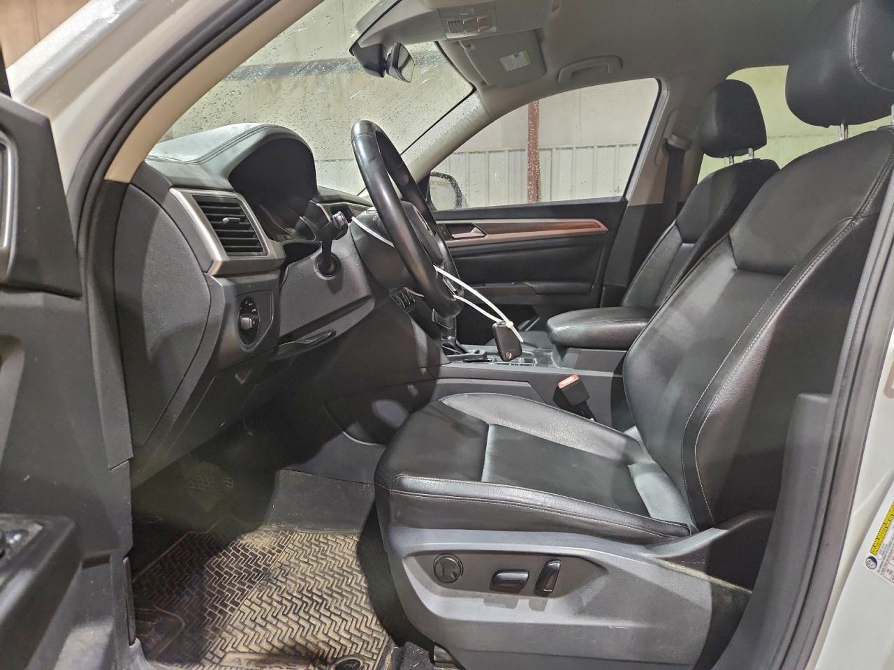 2018 Volkswagen Atlas Se VIN: 1V2DR2CA8JC513762 Lot: 94434345