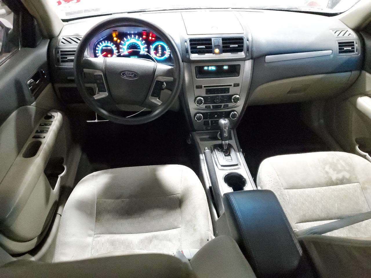 2011 Ford Fusion Se VIN: 3FAHP0HA2BR153371 Lot: 93262475