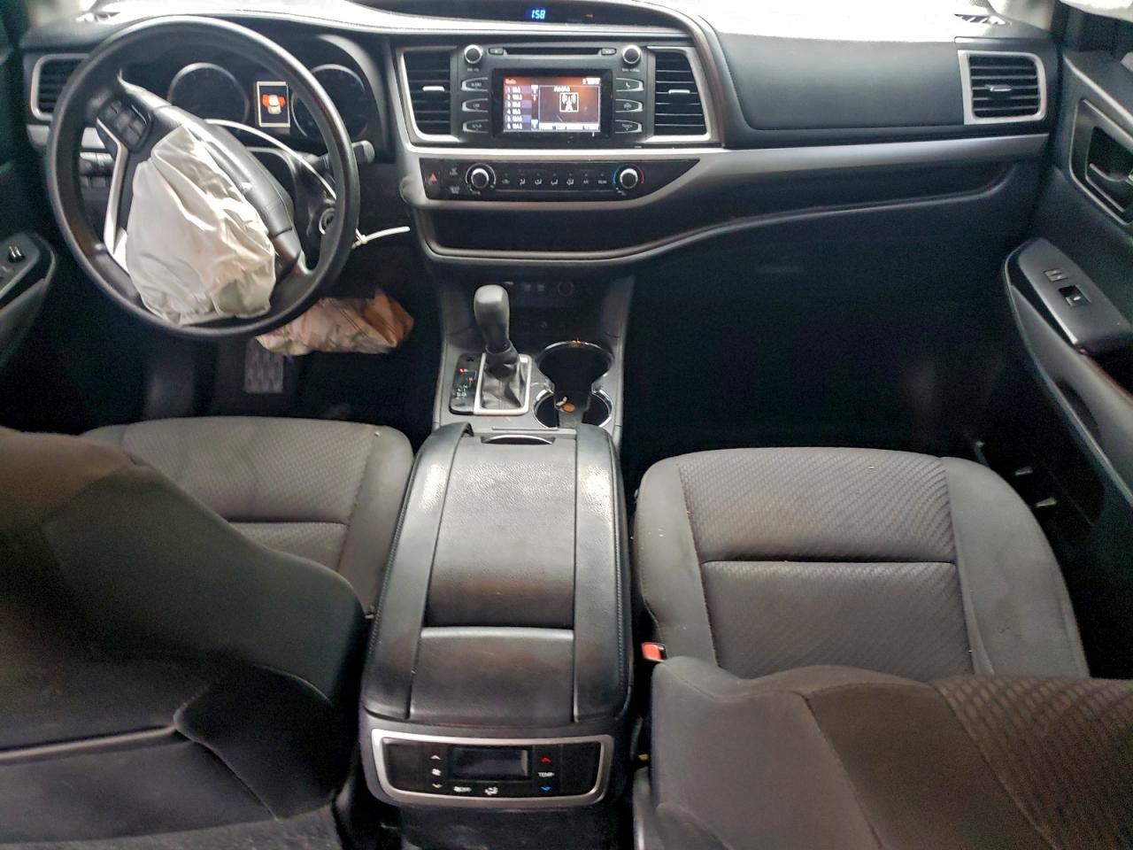 2017 Toyota Highlander Le VIN: 5TDBZRFH2HS406211 Lot: 93840785