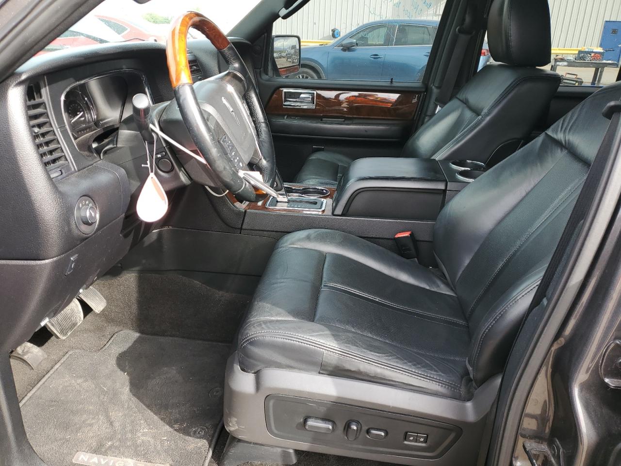 2015 Lincoln Navigator VIN: 5LMJJ2HT8FEJ01738 Lot: 93355395