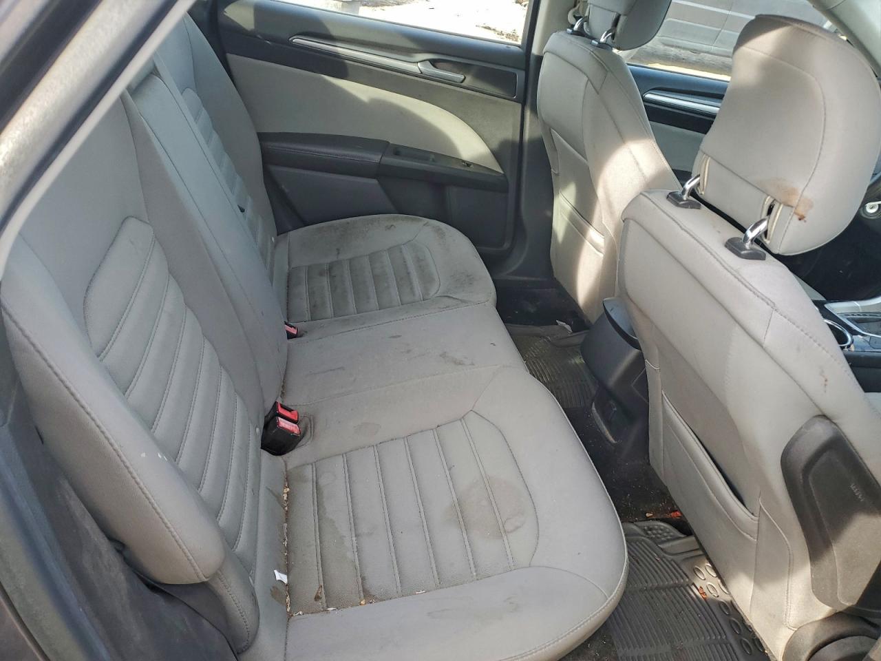 2014 Ford Fusion S VIN: 1FA6P0G70E5361401 Lot: 94492655