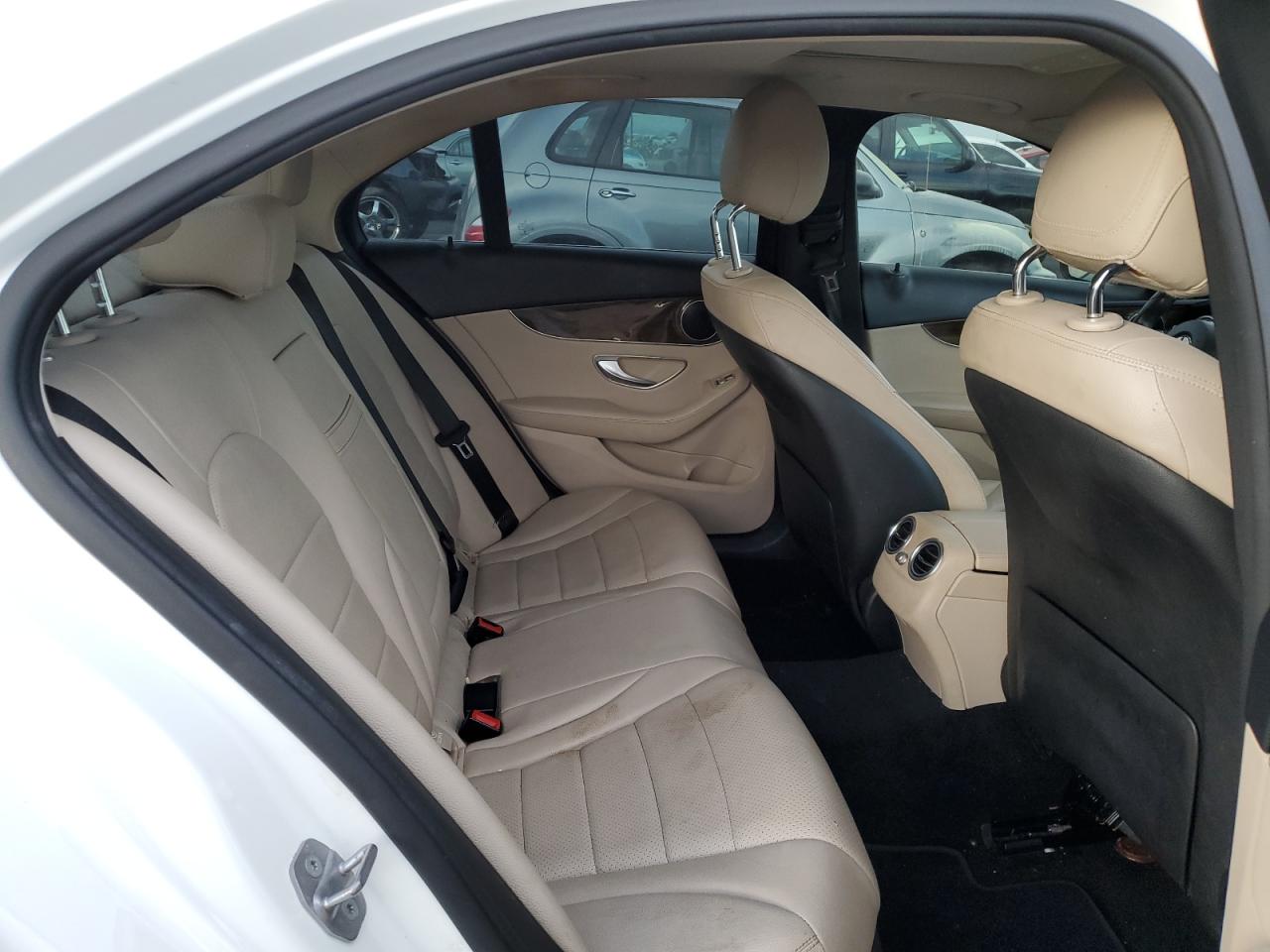 2018 Mercedes-Benz C 300 VIN: 55SWF4JB1JU252812 Lot: 91604815