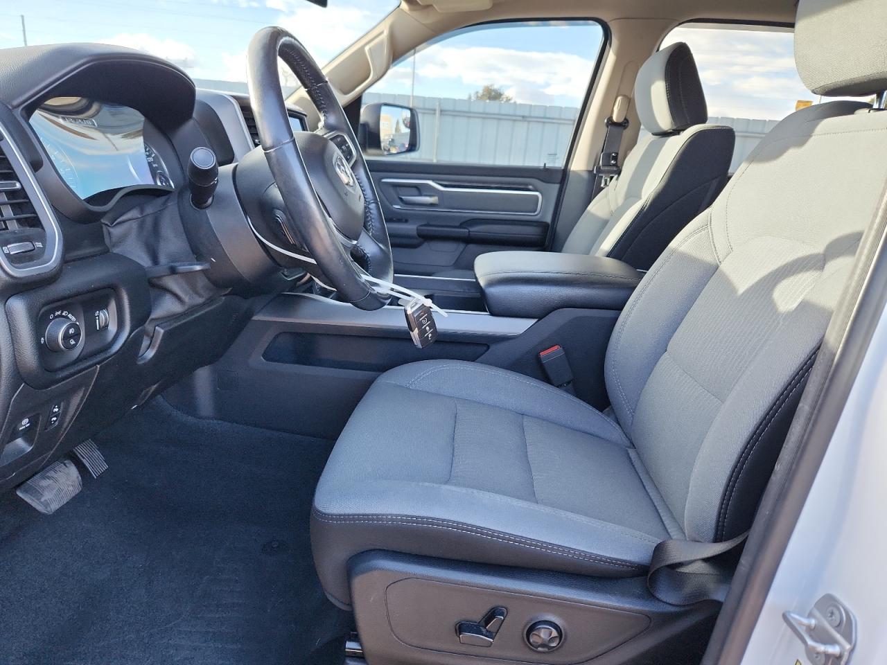 2020 Ram 1500 Big Horn/Lone Star VIN: 1C6SRFFT0LN195924 Lot: 93297475