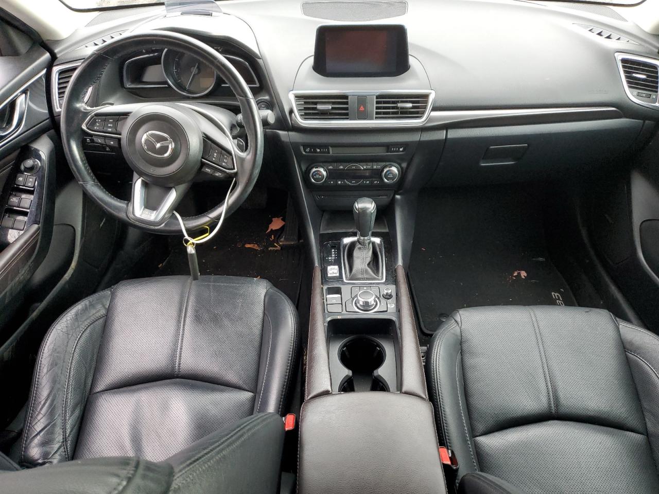 2018 Mazda 3 Grand Touring VIN: 3MZBN1M33JM262076 Lot: 90980805