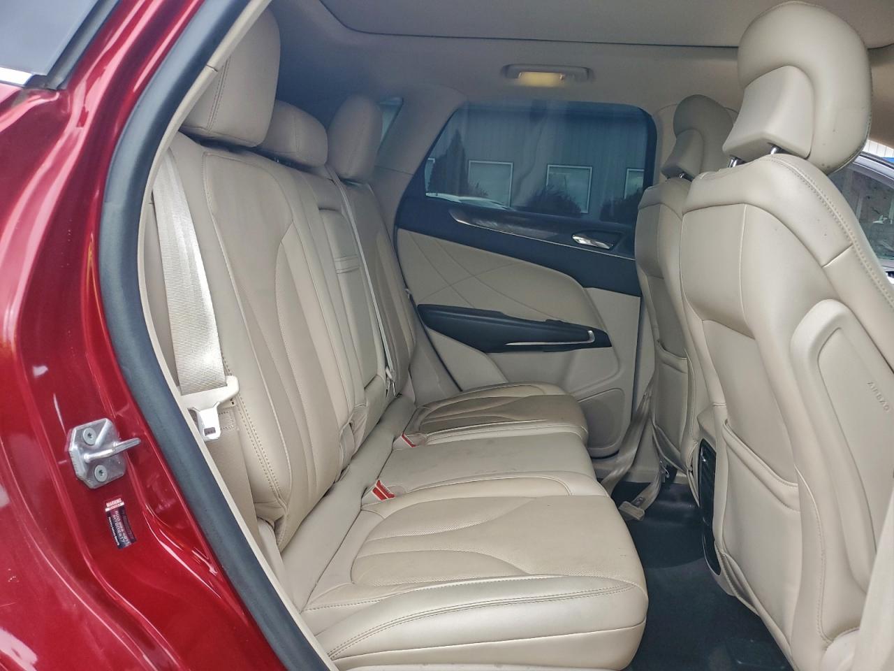 2017 Lincoln Mkc Reserve VIN: 5LMCJ3C98HUL27667 Lot: 94502675