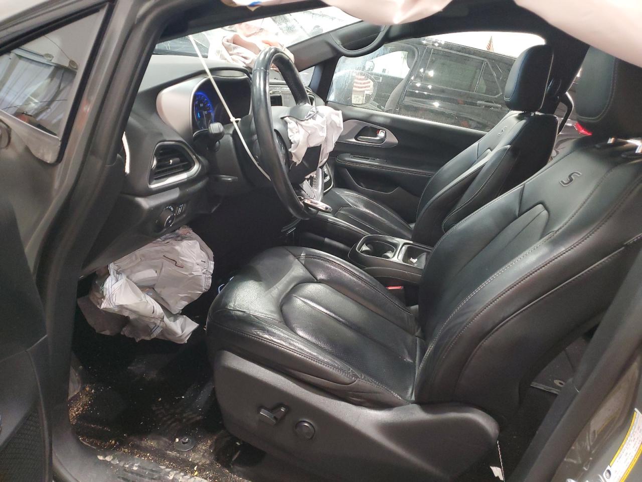 2020 Chrysler Pacifica Touring L VIN: 2C4RC1BGXLR266487 Lot: 93458475