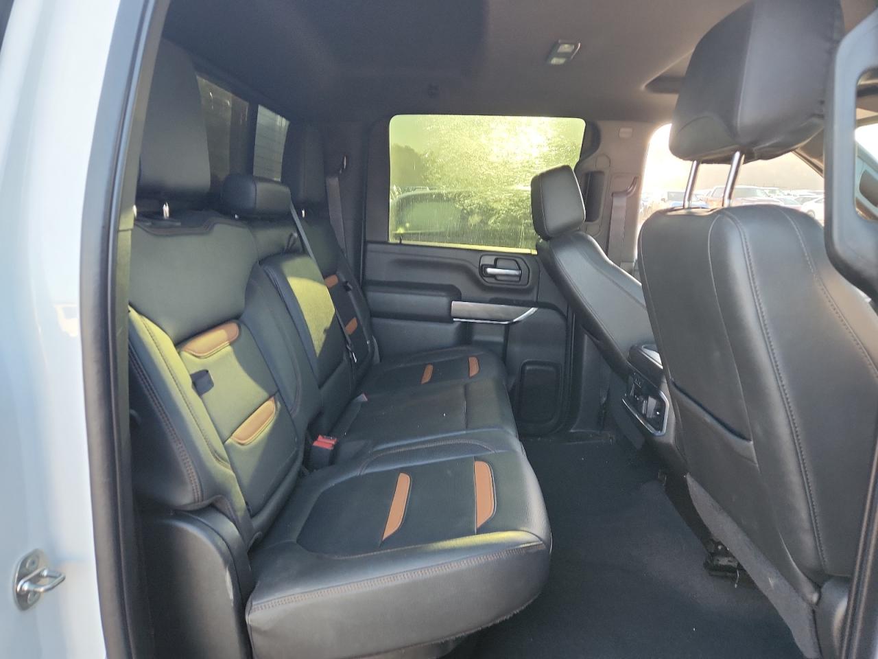 2022 GMC Sierra K2500 At4 VIN: 1GT49PE70NF364607 Lot: 92427925