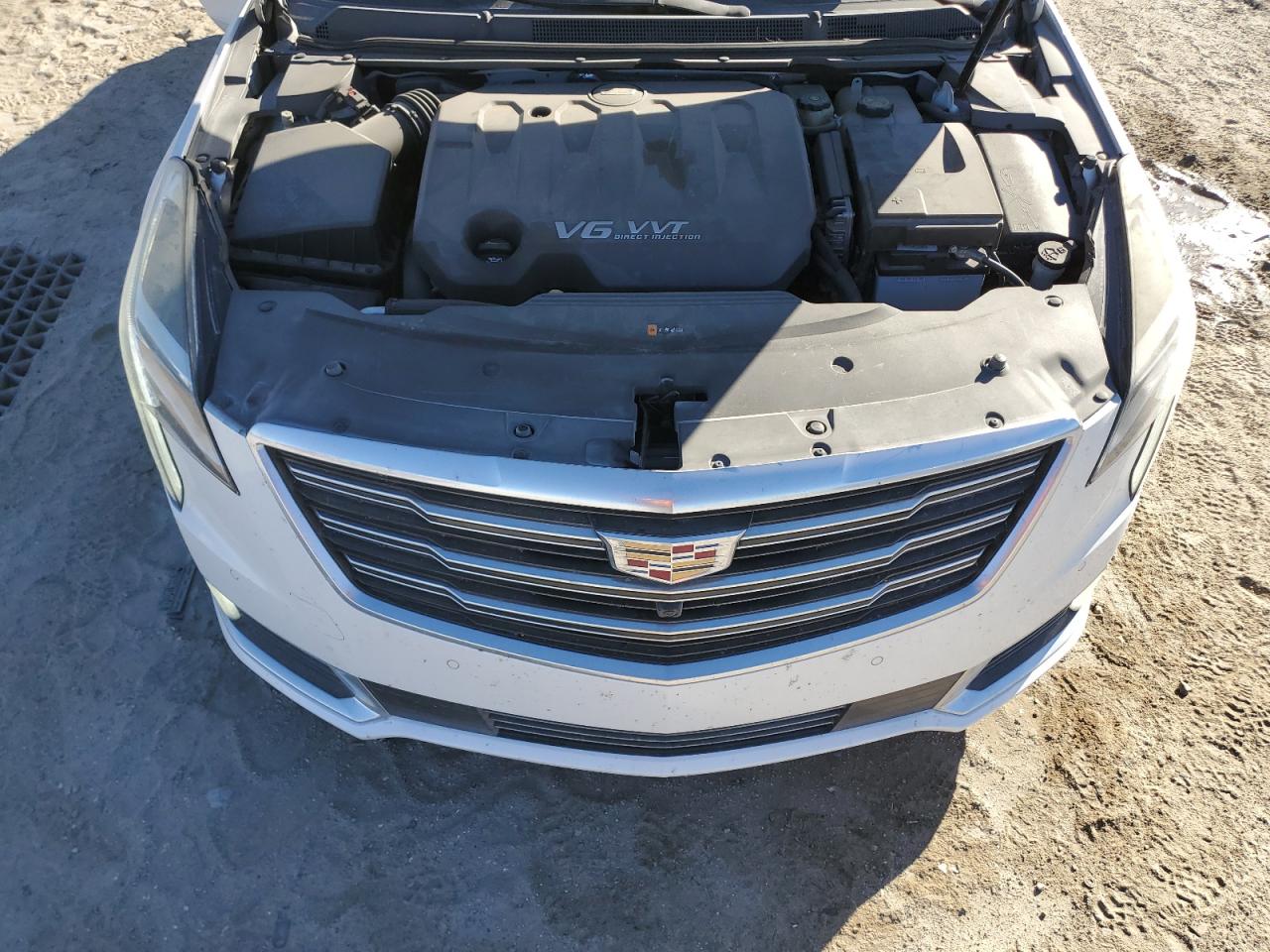 2018 Cadillac Xts Luxury VIN: 2G61M5S31J9122034 Lot: 91811845