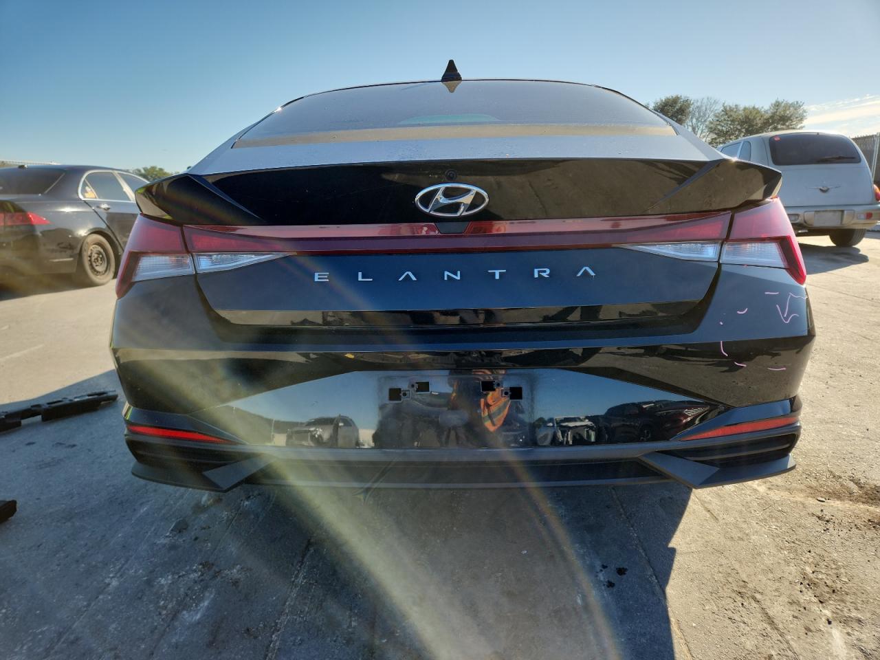 2022 Hyundai Elantra Se VIN: KMHLL4AG8NU298316 Lot: 91122465