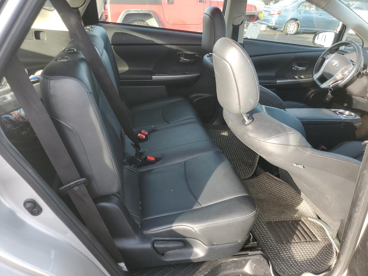 2017 Toyota Prius V VIN: JTDZN3EU8HJ062628 Lot: 92429445