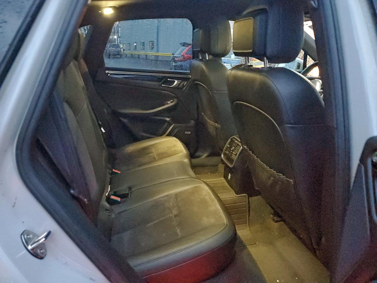 2020 Porsche Macan S VIN: WP1AB2A5XLLB32060 Lot: 93477835