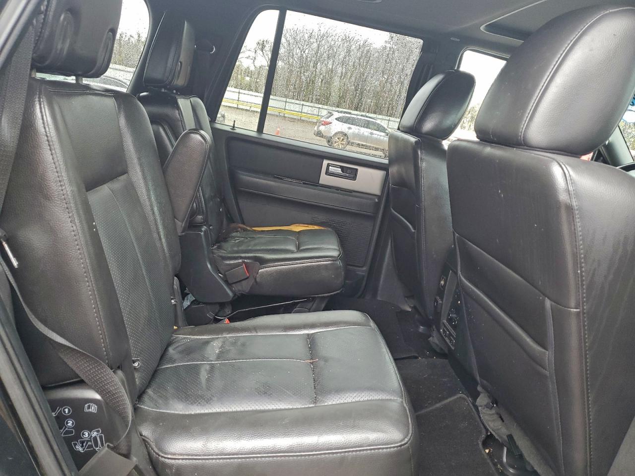 2012 Ford Expedition Limited VIN: 1FMJU1K53CEF15441 Lot: 93959425