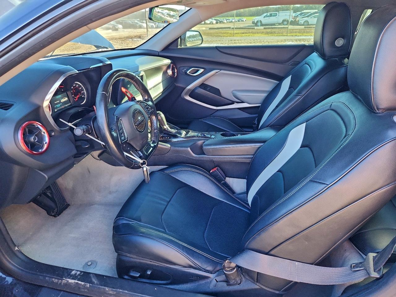 2018 Chevrolet Camaro Lt VIN: 1G1FB1RS9J0137642 Lot: 94796705