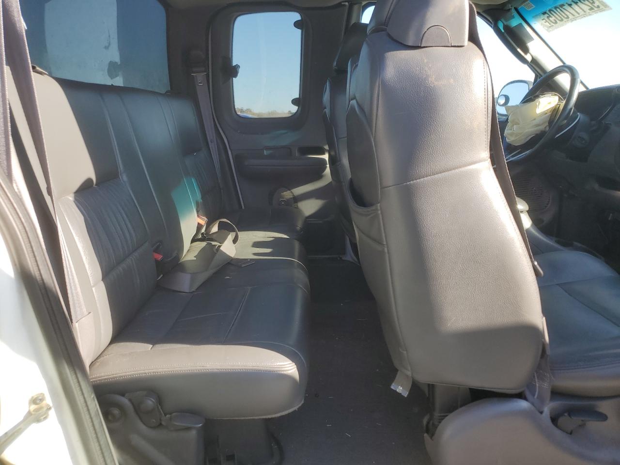 2002 Ford F150 VIN: 1FTRX17W32NC07183 Lot: 92117005